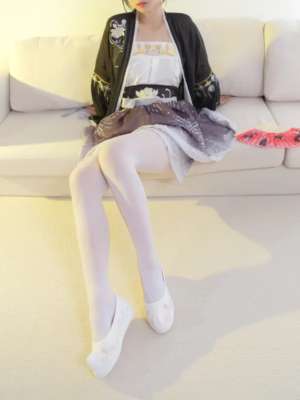 小樱试拍 02E4K - 森萝财团